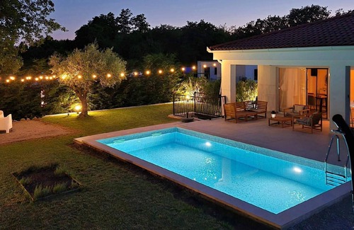 Nedescina Casa | Casa de vacaciones Nedescina para 1 - 8 personas con 3 dormitorios - Casa de vacaciones