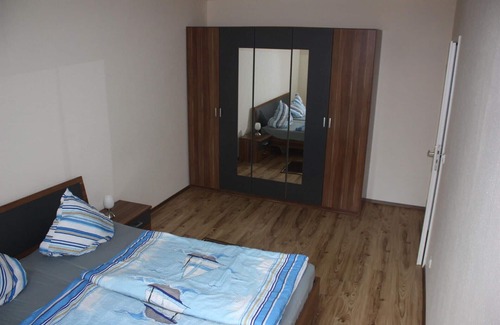 Neuendorf Casa | Casa de vacaciones Neuendorf para 1 - 9 personas con 3 dormitorios - Casa adosada
