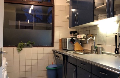 Tegelen Casa | Casa de vacaciones - recientemente renovado - amoblado con gusto con terraza y jardín