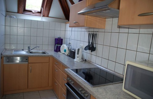 Feriendorf Silbersee Casa | Casa de vacaciones en Silbersee con terraza orientada al sur, balcón y vista al bosque