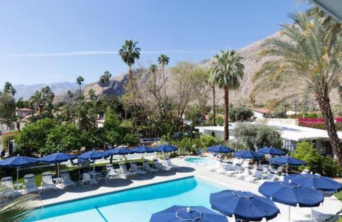 Downtown Palm Springs Hotel | Holiday House Palm Springs