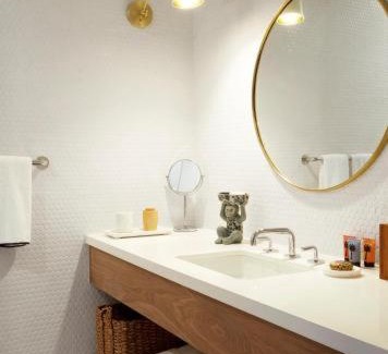 Downtown Palm Springs Hotel | Holiday House Palm Springs