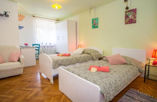Sveti Lovrec Villa | Holiday house pool & spa
