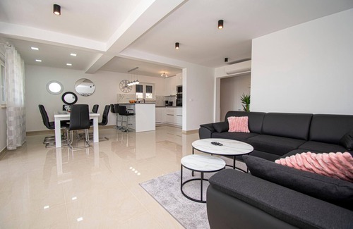 Skatari Casa | Casa de vacaciones Pula para 1 - 8 personas con 4 dormitorios - Casa de vacaciones