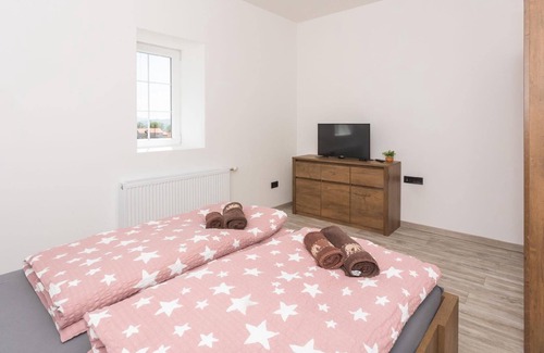 Drnis Casa | Holiday house Siveric for 1 - 8 persons with 4 bedrooms - Holiday house