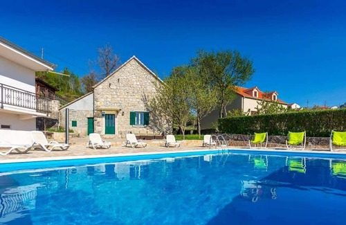 Lovrec Casa | Casa de vacaciones Studenci para 3 - 10 personas con 4 dormitorios - Apartamento en casa unifamiliar