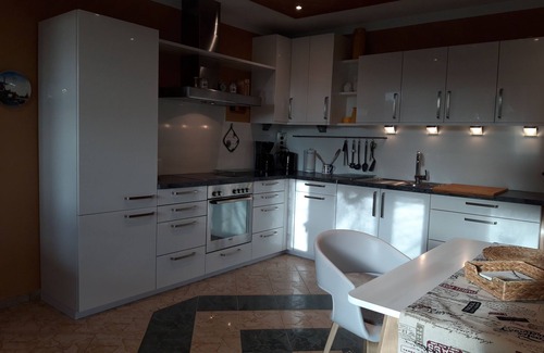 Heles Casa | Casa de vacaciones "Trudi", un lugar para relajarse, también con un perro