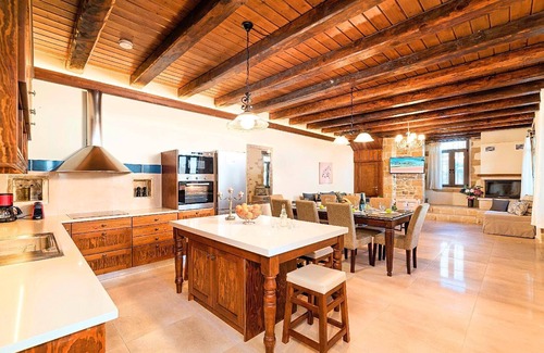 Tzitzifes Casa | Casa de vacaciones Tzitzifes para 1 - 12 personas con 4 dormitorios - Casa de vacaciones