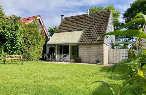 Anjum Casa | Holiday house Viktoria at lake Lauwersmeer