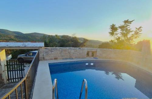 Donji Humac Casa | Holiday house Villa Glicinia with hydro-massage pool