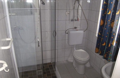 Balatonszarszo Casa | Casa de vacaciones con piscina, casa 1 con piscina Precio básico hasta 5 pers. Ocupación.