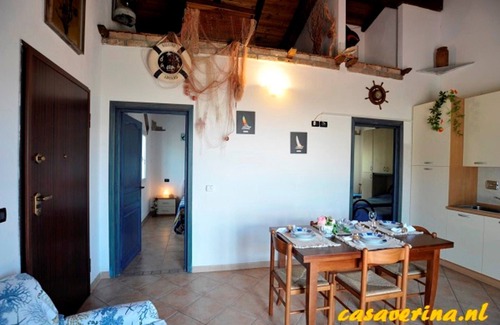 Pompeiana Casa | Casa de vacaciones con 3 apartamentos con jardín privado con vistas al mar y piscina.
