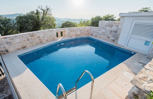 Donji Humac Casa | Casa de vacaciones con piscina Donji Humac, Brac (K-11359)