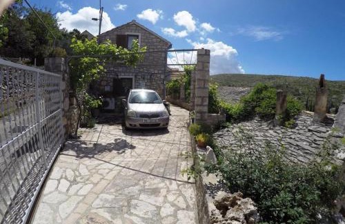 Lozisca Casa | Holiday house with a parking space Lozisca, Brac - 15444