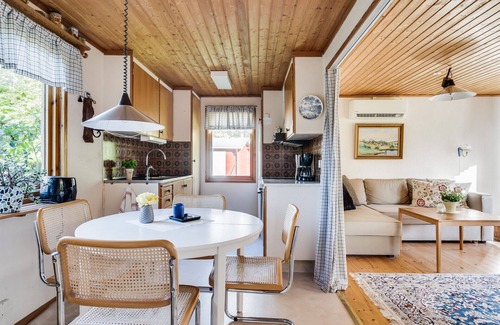 Korsveka Casa | Holiday house with jacuzzi near nature | SE02021