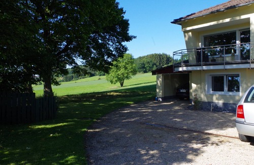 Weinsfeld Casa | Casa de vacaciones con gran jardín y maravillosas vistas.
