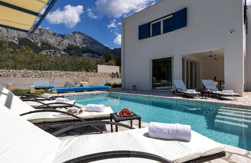 Zaostrog Casa | Casa de vacaciones Zaostrog para 1 - 6 personas con 3 dormitorios - Casa de vacaciones