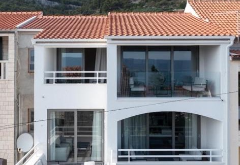 Bol Apartamento | Holiday in Bol * yellow