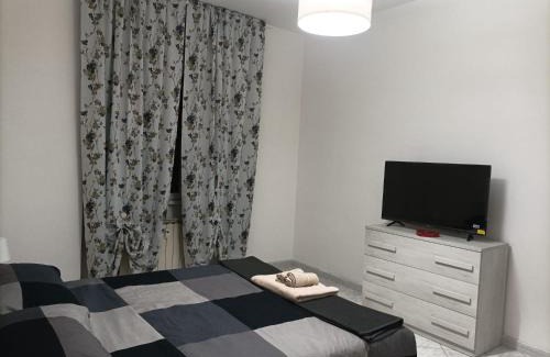 Prenestino-Centocelle Casa | Holiday in Gardenie
