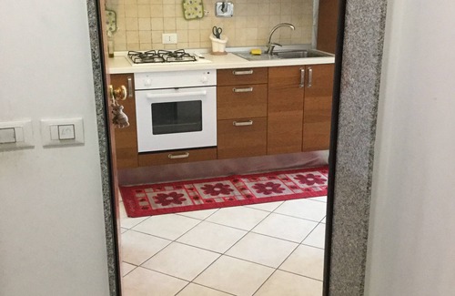Zona LVIII Prima Porta Apartamento | Roma: CASA VACACIONES EN ROMA, CERCA DEL CENTRO DE LA CIUDAD, CERCA DEL TREN. DISPONIBILIDAD ANCHA PARA PRIMAVERA Y VERANO