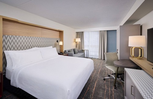 Burlington Hotel | Holiday Inn Burlington Conference Centre by IHG