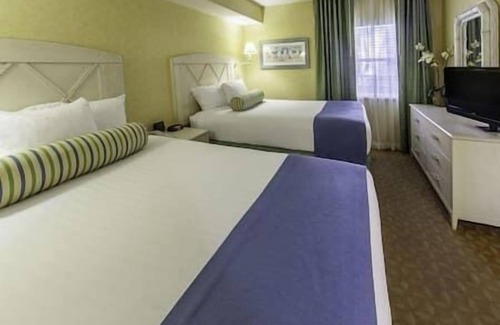 Port Canaveral Complejo | Holiday Inn Cape Canaveral Beach Resort-2-suite