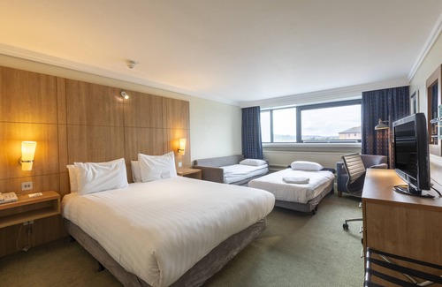 Castle Quarter Hotel | Holiday Inn Cardiff City Centre by IHG