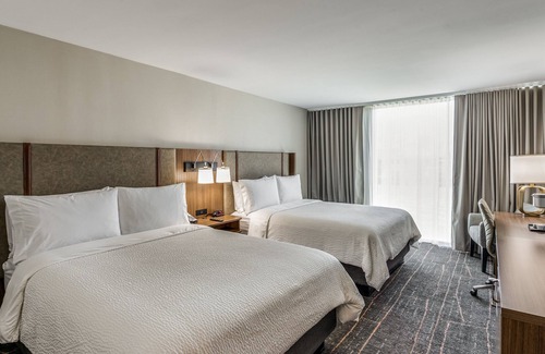 Dallas Hotel | Ramada de Wyndham Dallas Love Field