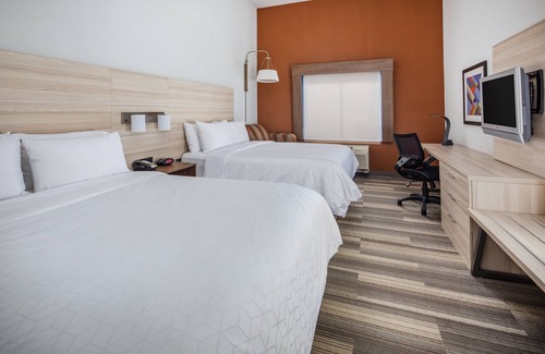 Ontario Hotel | Holiday Inn Express and Suites Ontario Airport by IHG