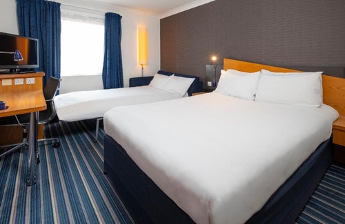 Birmingham City Centre Hotel | Holiday Inn Express Birmingham - Snow Hill by IHG