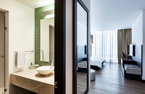 Bocagrande Hotel | Holiday Inn Express Cartagena Bocagrande by IHG