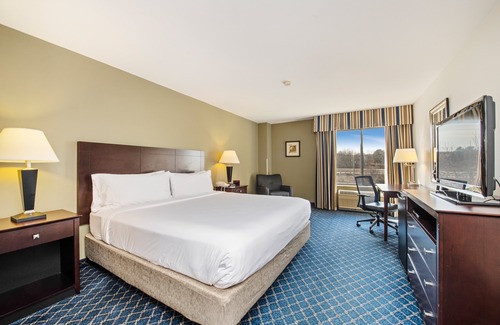 Delafield Hotel | Holiday Inn Express - Delafield, an Ihg Hotel