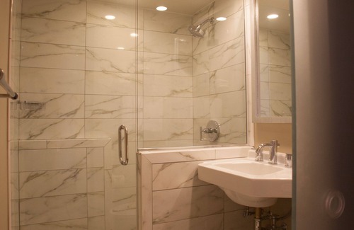 Downtown Denver Hotel | Holiday Inn Express Denver Downtown by IHG