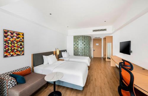 Donghu District Hotel | Holiday Inn Express Haikou West Coast by IHG