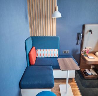 Jianggan Hotel | Holiday Inn Express Hangzhou Jiuzhou by IHG