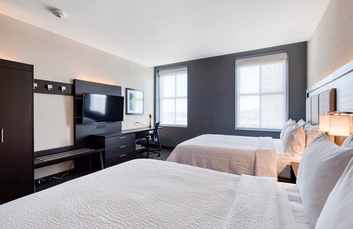 Downtown Kansas City Hotel | Holiday Inn Express Kansas City Downtown by IHG