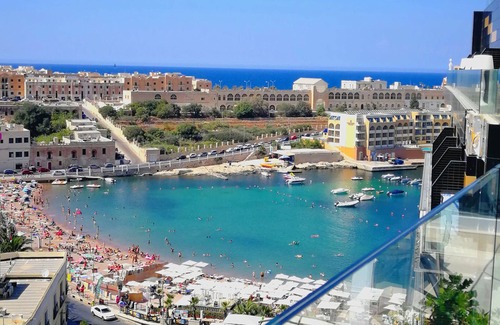 Paceville Hotel | Holiday Inn Express Malta by IHG