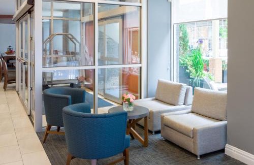 Chelsea Hotel | Holiday Inn Express NYC Chelsea - NoMad Area by IHG