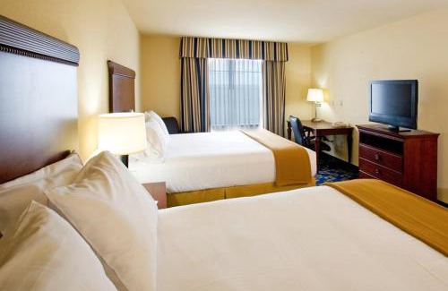 Pleasanton Hotel | Holiday Inn Express & Suites - Jourdanton-Pleasanton by IHG