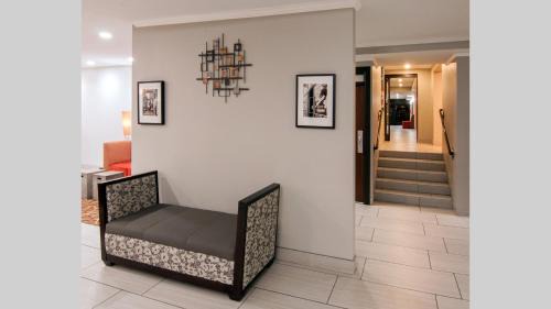 Nashville Hotel | Holiday Inn Express & Suites Nashville-I-40 & I-24(Spence Lane) by IHG