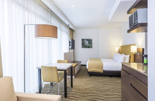 Chapinero Hotel | Holiday Inn Express & Suites Bogota Zona Financiera by IHG