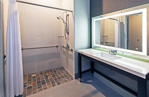 Killeen Hotel | Holiday Inn Express & Suites Killeen - Fort Hood Area by IHG