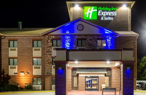 Olathe Hotel | Holiday Inn Express & Suites Olathe South, an Ihg Hotel
