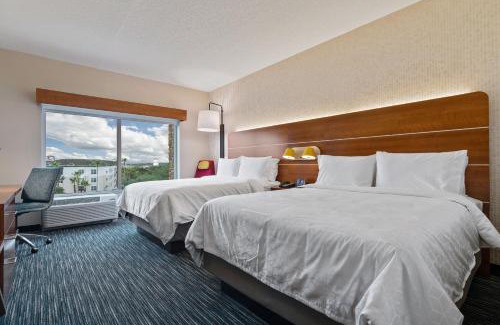 Florida Central Atlantic Coast Hotel | Holiday Inn Express & Suites Orlando- Lake Buena Vista by IHG