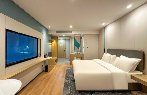Wujiang Hotel | Holiday Inn Express Suzhou Fenhu by IHG