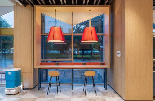Jimei Hotel | Holiday Inn Express Xiamen Jimei New Town by IHG