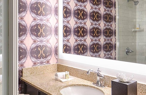 French Quarter Hotel | Holiday Inn FRENCH QUARTER-CHATEAU LEMOYNE by IHG