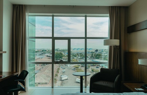 Guayaquil Hotel | Holiday Inn Guayaquil Airport by IHG