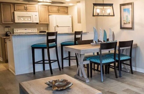Port Canaveral Complejo | Holiday Inn | Gym | Sauna | Pool | Beach