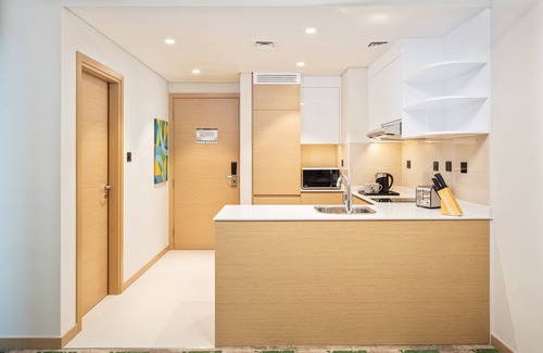 Al Barsha Hotel | Holiday Inn Hotel & Suites Dubai Science Park by IHG